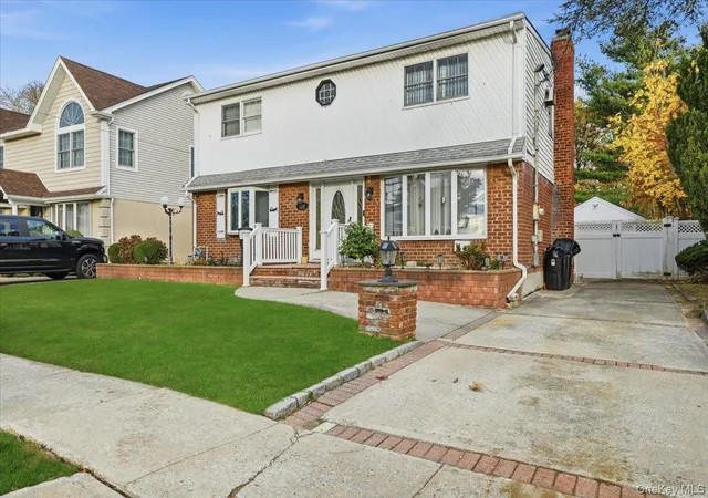 Photo 3 of Single family home for sale at 120 Bruce Ter, Hempstead, NY 11501 | MLS# 978914 | Listing updated on 2026-08-02