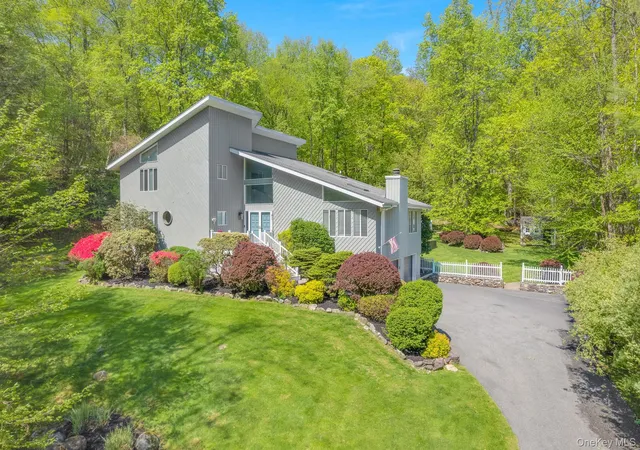 Photo 1 of Sale Pending at 49 Chester Ct, Cortlandt Manor, NY 10567 | MLS# 978987 | Listing updated on 2026-08-08
