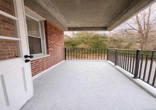 5th image of 245 Rumsey Rd, Yonkers, NY 10701