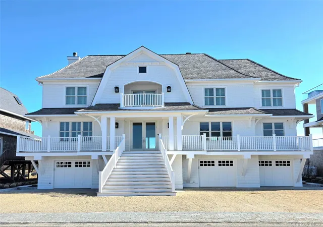 Homes for sale in Southampton, NY | 785 Dune Rd, Southampton, NY 11978 | MLS# 979110