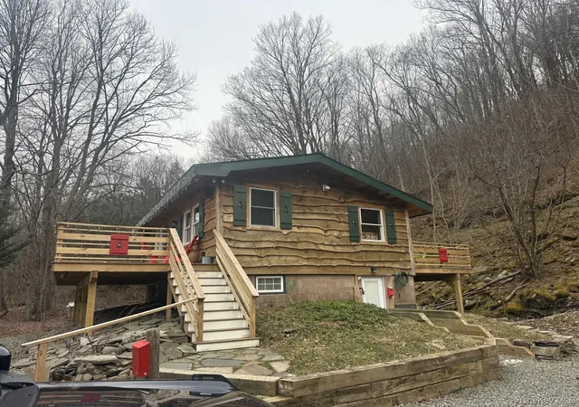 Homes for sale in Colchester, NY | 989 Chiloway Rd, Colchester, NY 13856 | MLS# 979111