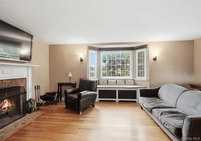 Homes for sale in Mount Kisco, NY | 32 Thorn Ave, Mount Kisco, NY 10549 | MLS# 979128