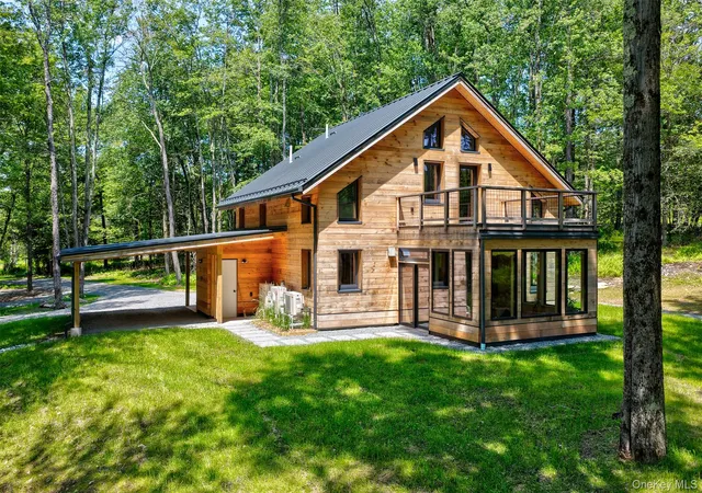 Photo 2 of Single family home for sale at 15 Manor Fls Dr, Callicoon, NY 12758 | MLS# 979130 | Listing updated on 2026-08-11