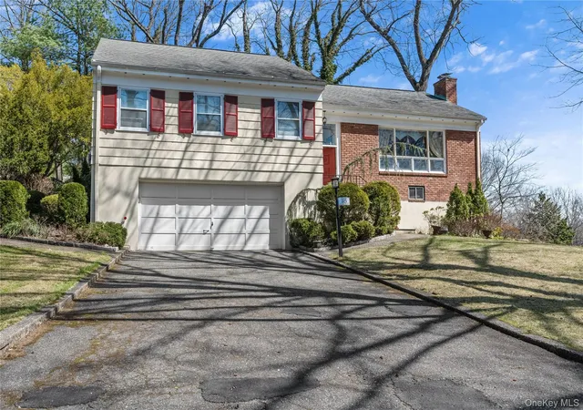 35th image of 18 Devon Rd, Bronxville, NY 10708 | MLS# 979152