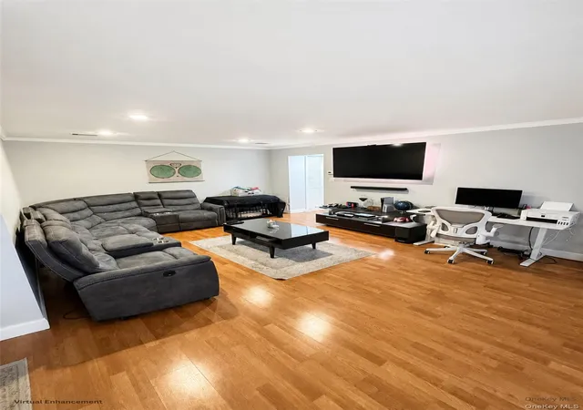 Photo 3 of Sale Pending at 175 Main Ave #149, Babylon, NY 11798 | MLS# 979206 | Listing updated on 2026-09-19