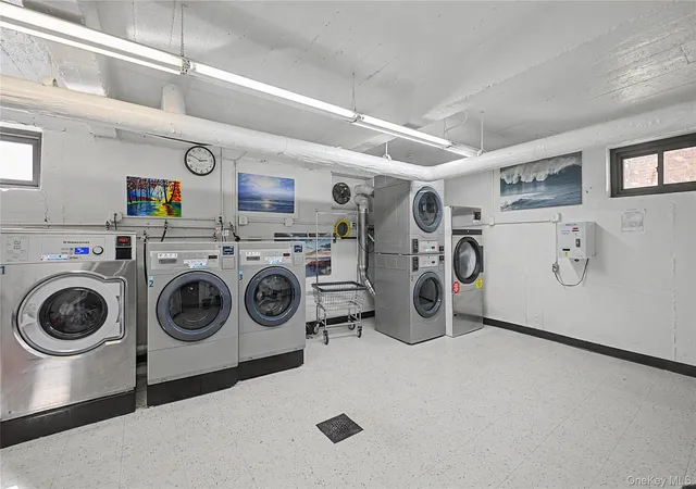 2nd image of 21102 73rd Ave #3H, Oakland Gardens, NY 11364 | MLS# 979224
