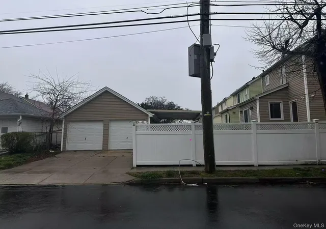 5th image of 8860 240Th St, Bellerose, NY 11426 | MLS# 979230