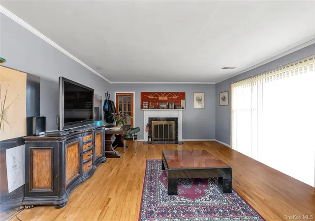 Photo 3 of Sale Pending at 376 1st Street, North Hempstead, NY 11501 | MLS# 979315 | Listing updated on 2026-05-19