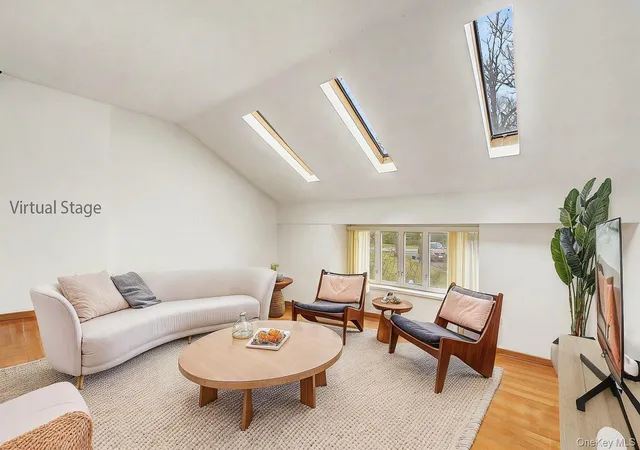 2nd image of 71 Horace Harding Blvd, Great Neck, NY 11020 | MLS# 979444