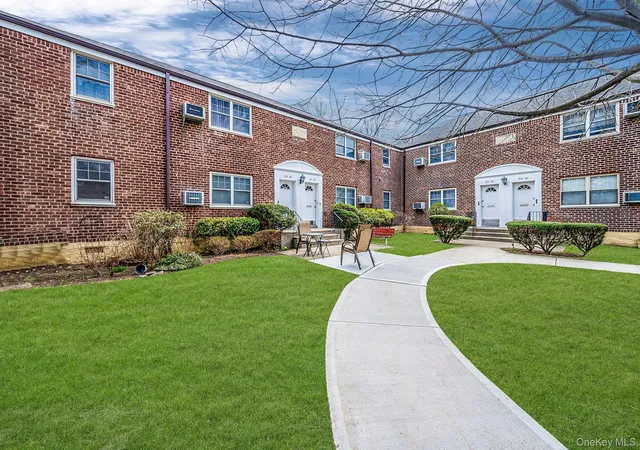 2nd image of 251 54 61 Avenue Avenue #1162, Little Neck, NY 11362 | MLS# 979546