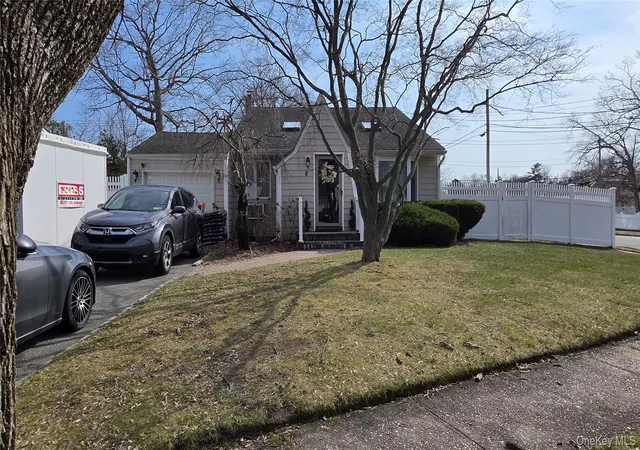 1st image of 8 Lion Ln, North Babylon, NY 11703 | MLS# 979562
