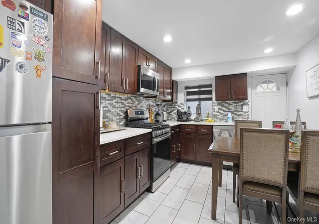 Listing Photo 5 - Condo for sale in building located at 120 4Th Ave, New York City, NY 10003