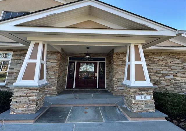 2nd image of 16 Oriole Pl, Farmingville, NY 11738 | MLS# 979588