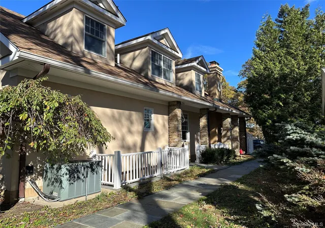 30th image of 16 Oriole Pl, Farmingville, NY 11738 | MLS# 979588