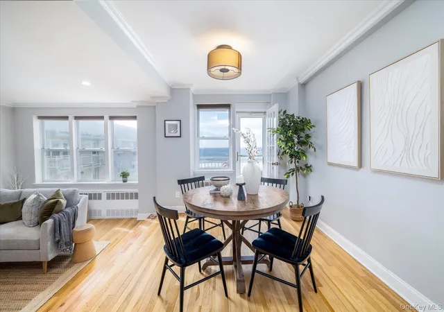 Photo 2 of Sale Pending at 522 Shore Rd #6M, Long Beach, NY 11561 | MLS# 979667 | Listing updated on 2026-09-19