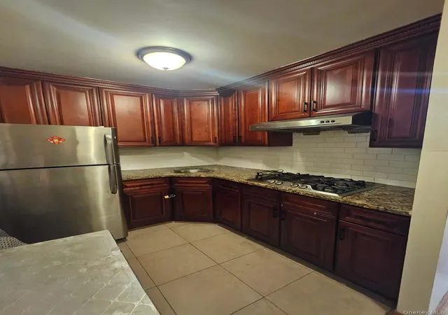 2nd image of 43-43 Kissena Blvd #402, New York, NY 11355 | MLS# 979700