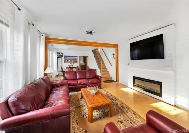 2nd image of 13211 107th Ave, South Richmond Hill, NY 11419 | MLS# 979765