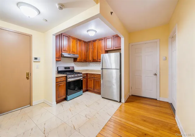 4th image of 136-21 Latimer Pl #6E, Flushing, NY 11354 | MLS# 979799