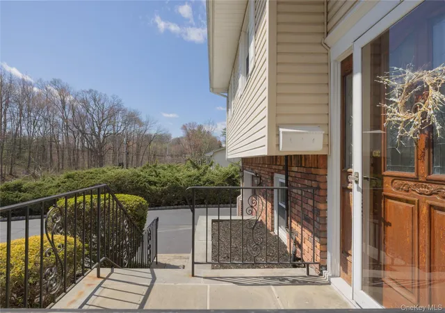 5th image of 196 E Townline Rd, West Nyack, NY 10994 | MLS# 979807