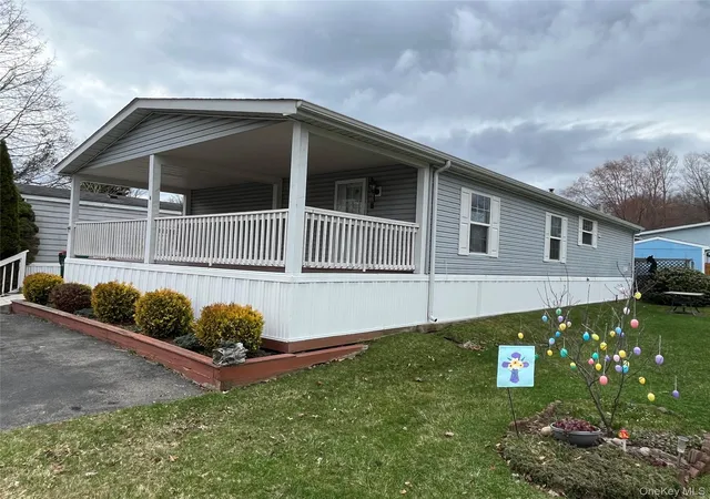 Homes for sale in Wappinger, NY | 4 Scribo Ln, Wappinger, NY 12590 | MLS# 979869