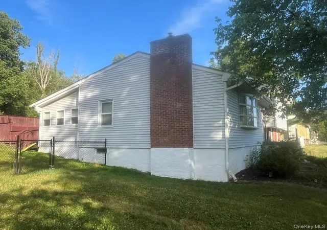 Homes for sale in East Fishkill, NY | 5 Verplanck Ave, East Fishkill, NY 12533 | MLS# 979921