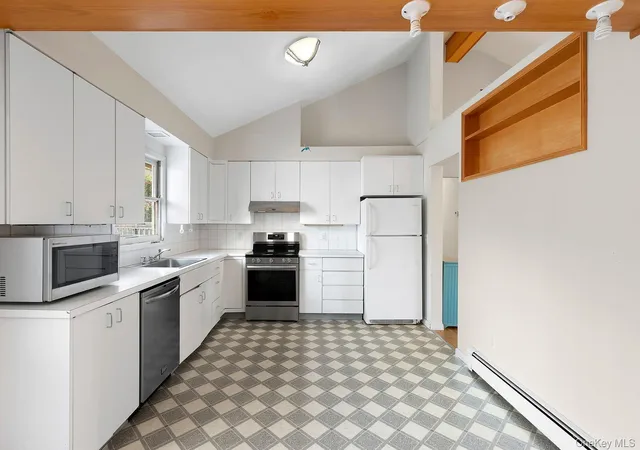 4th image of 3 Chapel Lane, East Hampton, NY 11937 | MLS# 979963