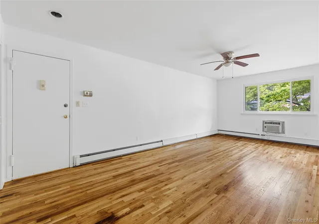 Photo 3 of Sale Pending at 2 Woods End Cir #E, Peekskill, NY 10566 | MLS# 980007 | Listing updated on 2026-10-22