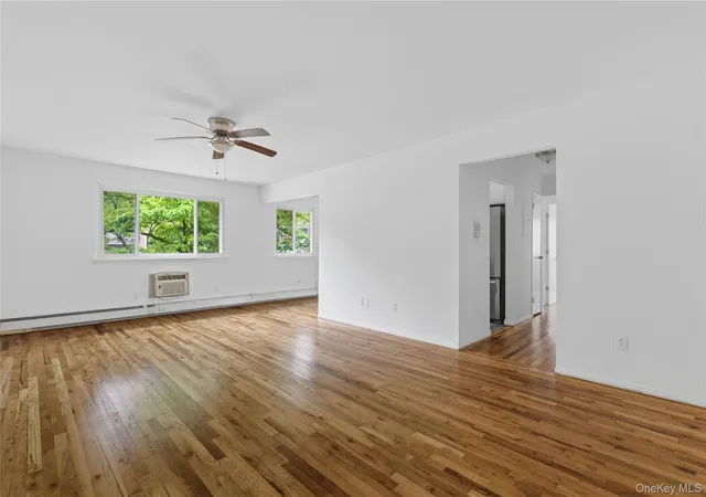 Listing Photo 4 - Condo for sale in building located at 2 Woods End Cir, Peekskill, NY 10566 - Unit #E