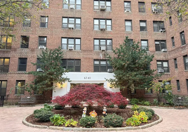 1st image of 6740 Yellowstone Blvd #2O, Forest Hills, NY 11375 | MLS# 980058