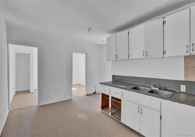 4th image of 150-81 116Th Dr, Jamaica, NY 11434 | MLS# 980073