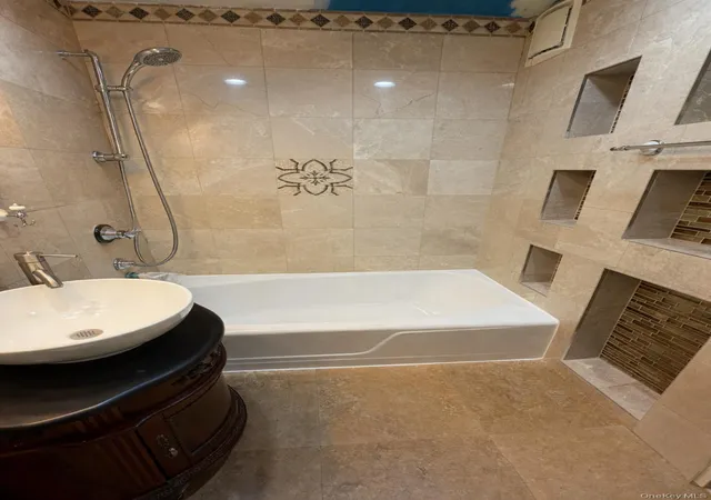 4th image of 153-25 88Th St #5G, Howard Beach, NY 11414 | MLS# 980119