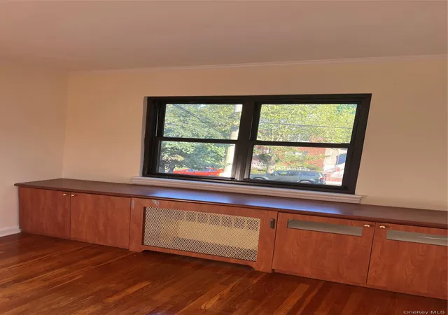 14th image of 203 07 35th Ave #B, Bayside, NY 11361 | MLS# 980141