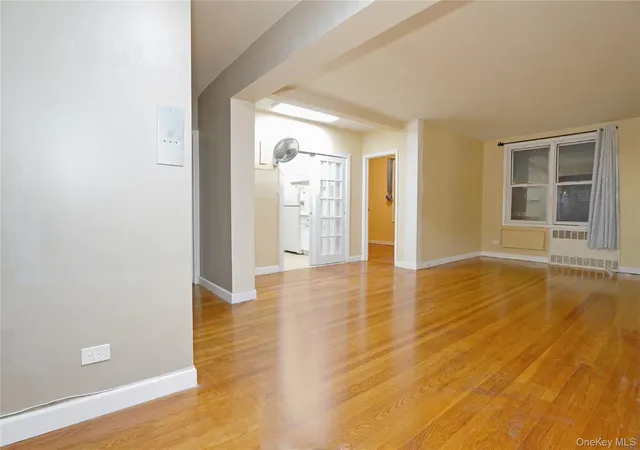 3rd image of 63-45 Saunders St #3G, Rego Park, NY 11374 | MLS# 980155