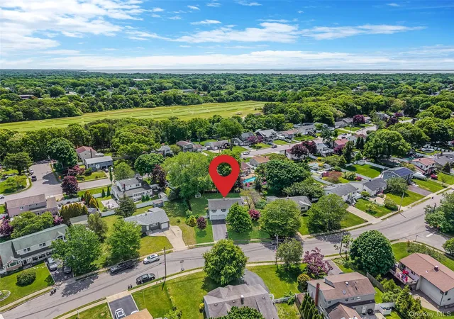 41st image of 103 Stephen Rd, Bayport, NY 11705 | MLS# 980232