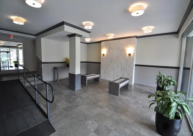 Homes for sale in Eastchester, NY | 240 Garth Rd #6B2, Eastchester, NY 10583 | MLS# 980246