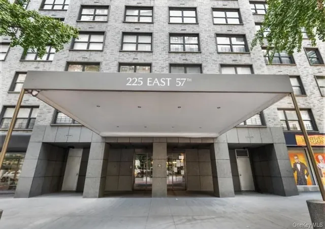 Homes for sale in New York, NY | 225 E 57th St #20E, New York, NY 10022 | MLS# 980253