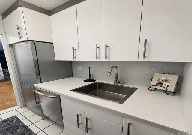 Homes for sale in New York, NY | 225 E 57Th St #20E, New York, NY 10022 | MLS# 980253