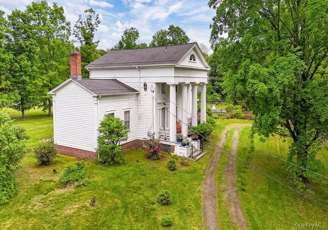 4th image of 9 Ireland Ave, East Fishkill, NY 12590 | MLS# 980285
