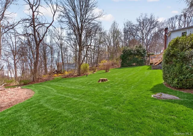 2nd image of 10 Towners Rd, Carmel, NY 10512