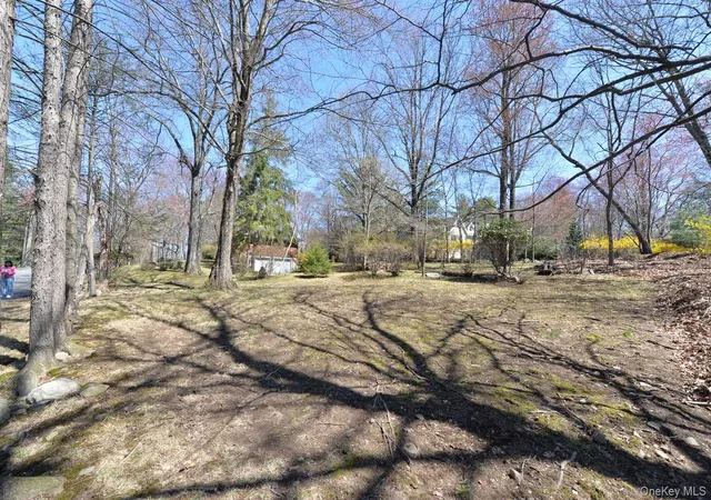 5th image of 2 Augur Rd, Airmont, NY 10901 | MLS# 980320