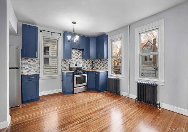 4th image of 320 E 235Th St, New York, NY 10470 | MLS# 980325