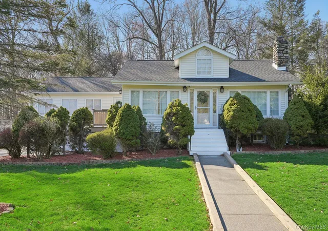1st image of 17 Pine Hill Rd, Woodbury, NY 10930 | MLS# 980393