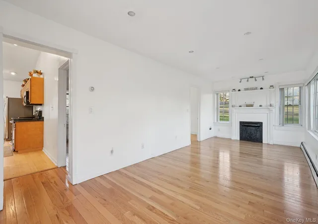 5th image of 17 Pine Hill Rd, Woodbury, NY 10930 | MLS# 980393