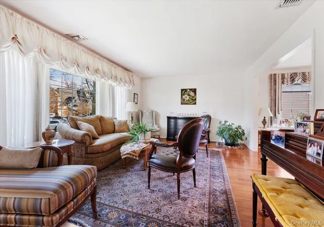 Photo 3 of Sale Pending at 2187 Loines Ave, Hempstead, NY 11566 | MLS# 980431 | Listing updated on 2026-04-28