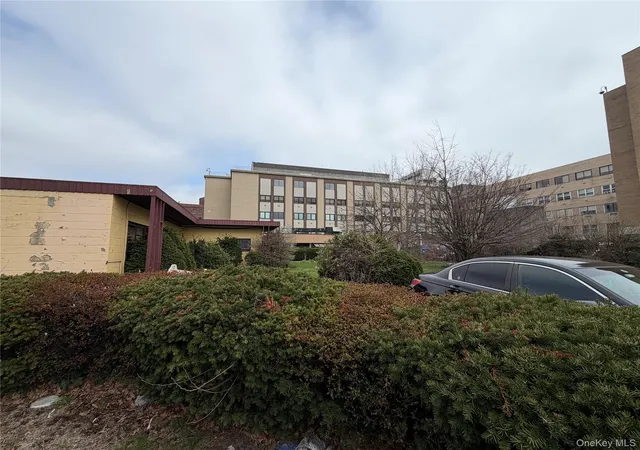 16th image of 4341 45 Burling St, New York, NY 11355 | MLS# 980436