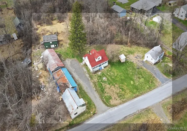 4th image of 155 Pierce Cir, New Hampton, NY 10958 | MLS# 980551