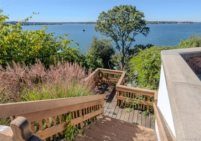 50th image of 31 Fort Hill Dr, Lloyd Harbor, NY 11743 | MLS# 980600