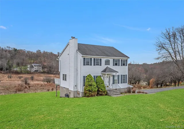 Homes for sale in Hamptonburgh, NY | 338 Ridge Rd, Hamptonburgh, NY 10916 | MLS# 980601