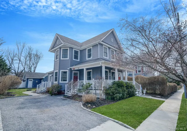 Homes for sale in Southold, NY | 407 Wiggins St, Southold, NY 11944 | MLS# 980655