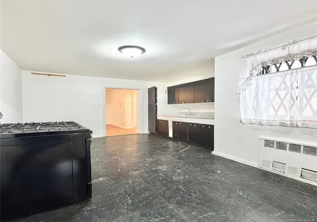 2nd image of 57 10 Junction Blvd #1E, Elmhurst, NY 11373 | MLS# 980664